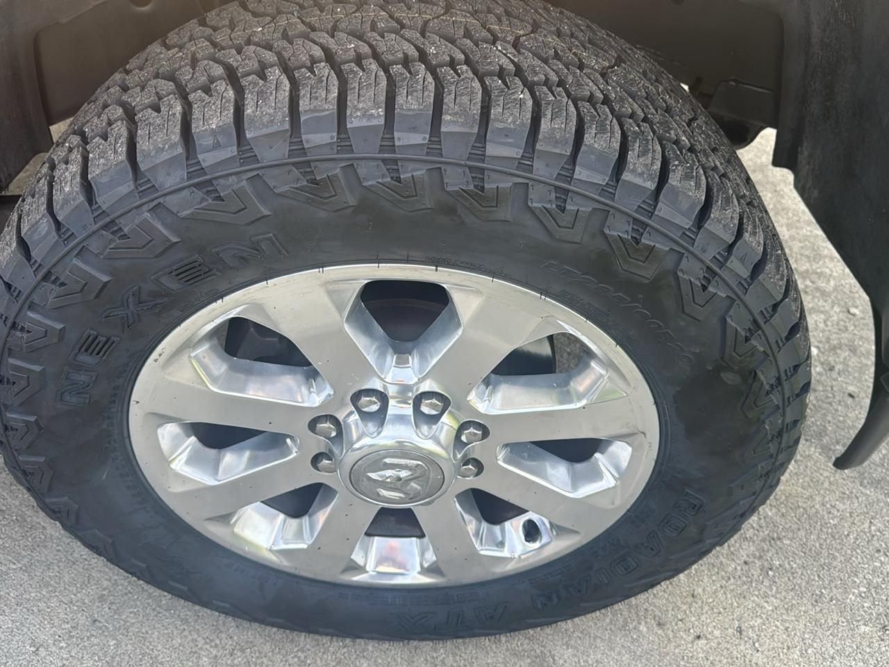 RAM 2500 Lone Star 4x4 Crew Cab 6'4" Box 2022