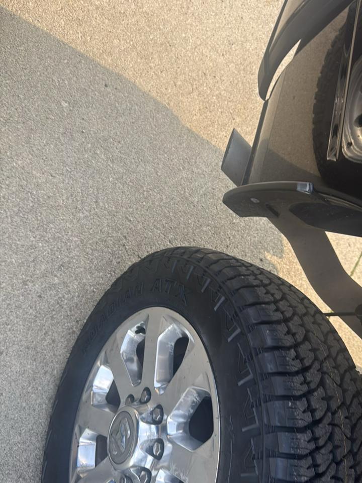 RAM 2500 Lone Star 4x4 Crew Cab 6'4" Box 2022
