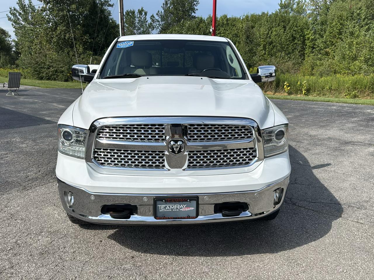 RAM 1500 4WD Crew Cab 140.5" Laramie 2014