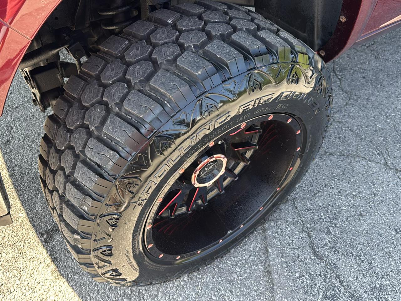 RAM 1500 4WD Crew Cab 140.5" Outdoorsman 2016