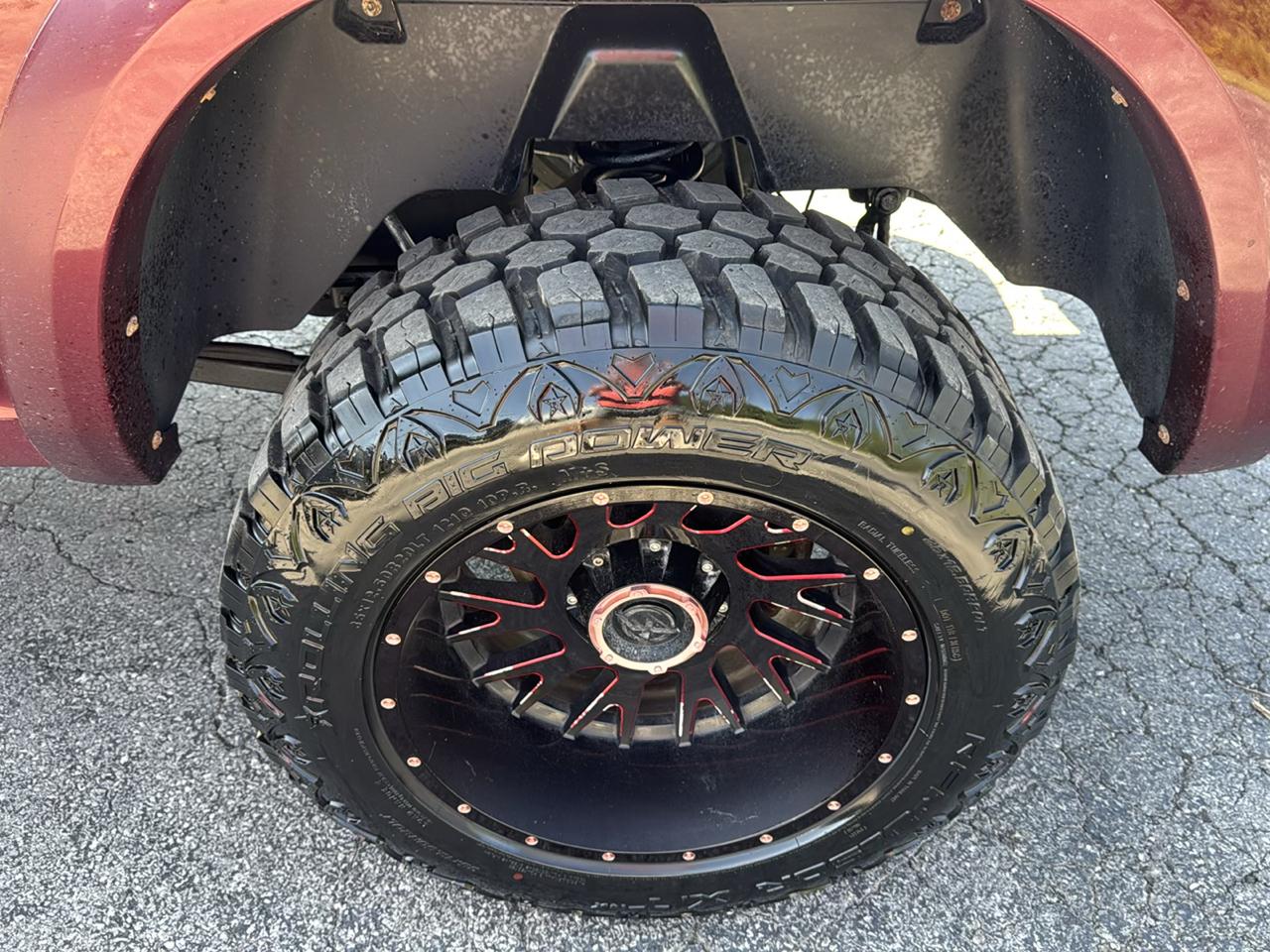 RAM 1500 4WD Crew Cab 140.5" Outdoorsman 2016