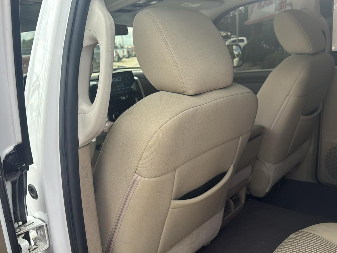 RAM 3500 4WD Crew Cab 149" Big Horn 2012