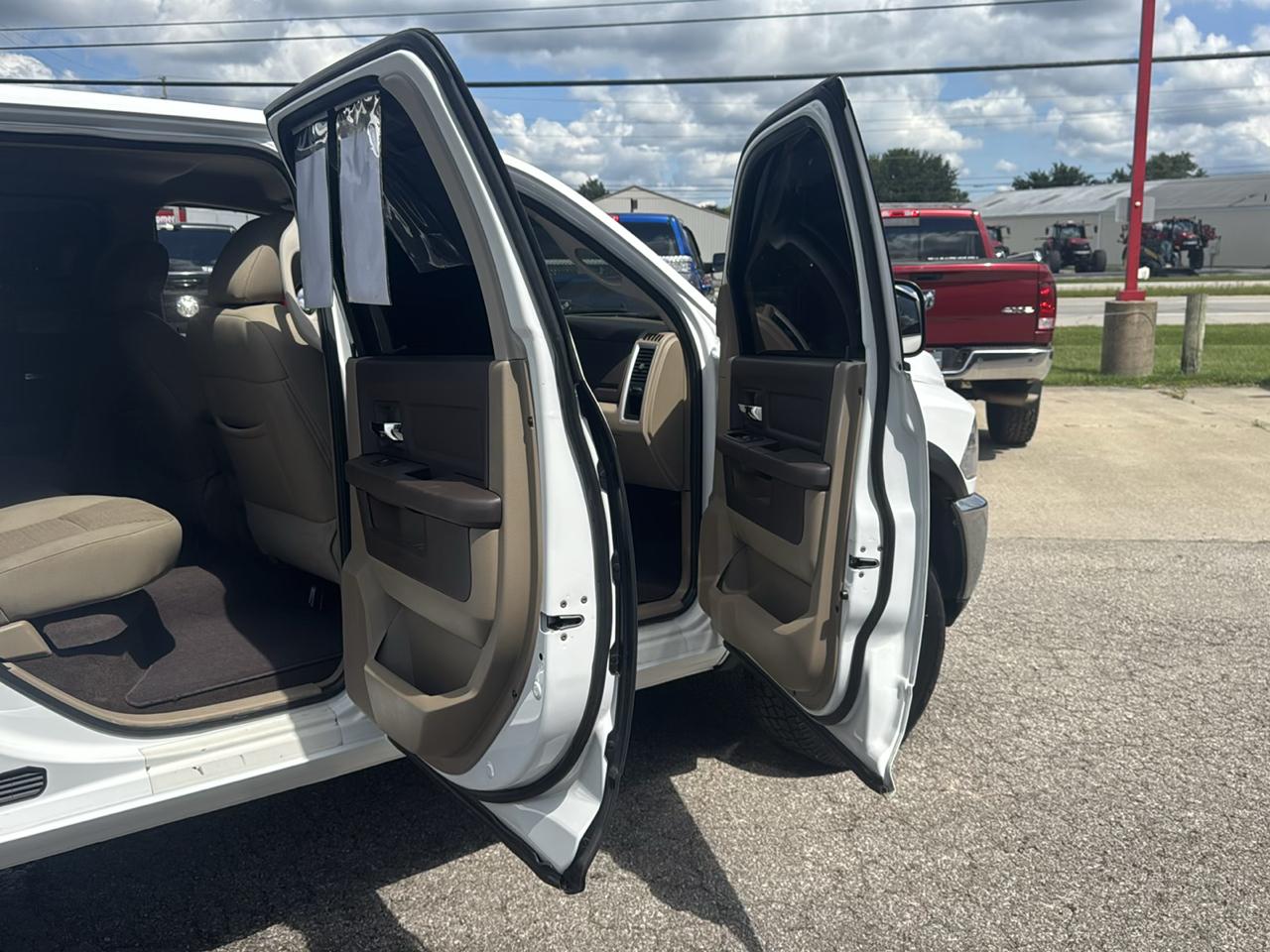 RAM 3500 4WD Crew Cab 149" Big Horn 2012