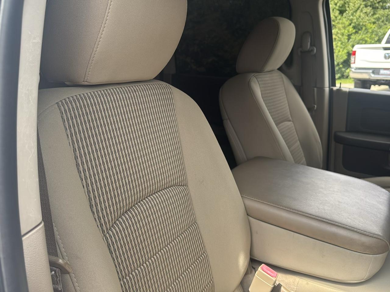 RAM 3500 4WD Crew Cab 149" Big Horn 2012