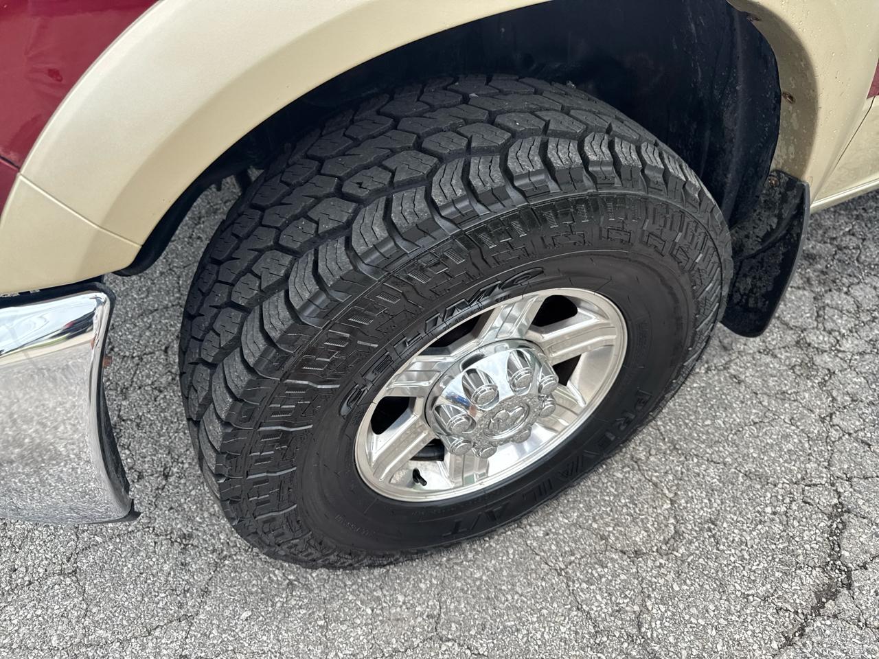 RAM 2500 4WD Crew Cab 149" Laramie 2011