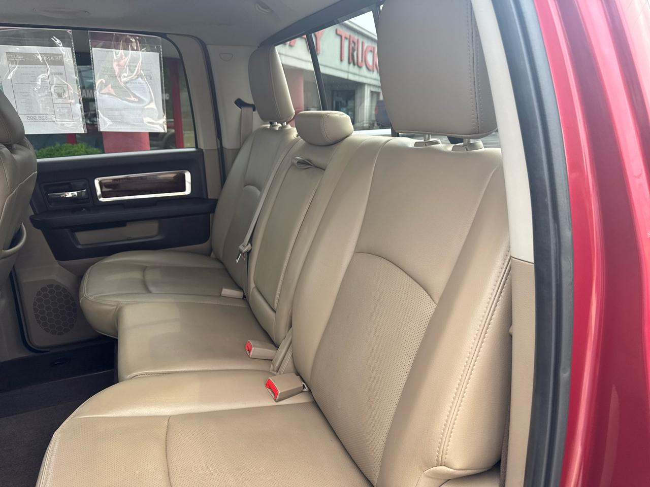 RAM 2500 4WD Crew Cab 149" Laramie 2011