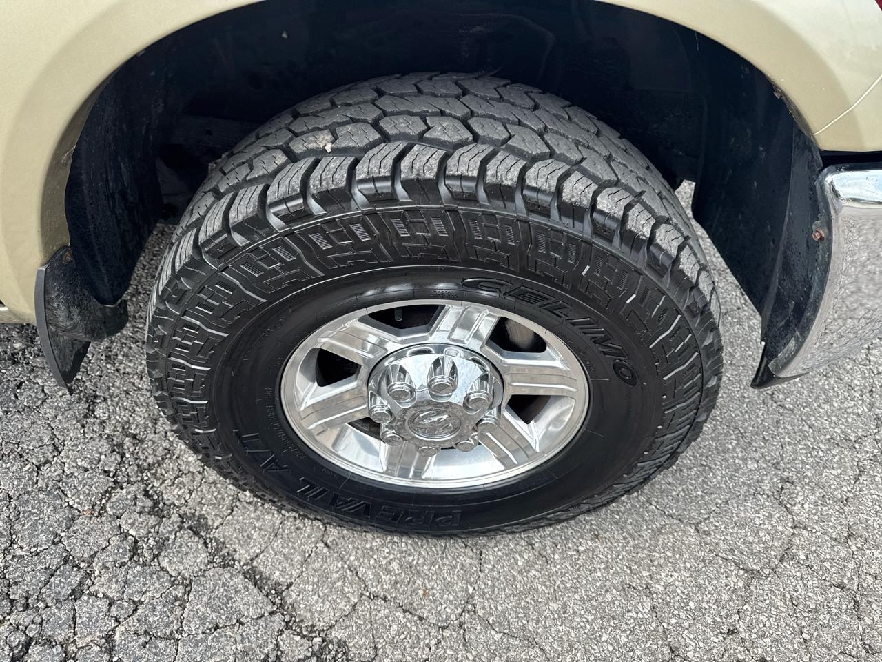RAM 2500 4WD Crew Cab 149" Laramie 2011