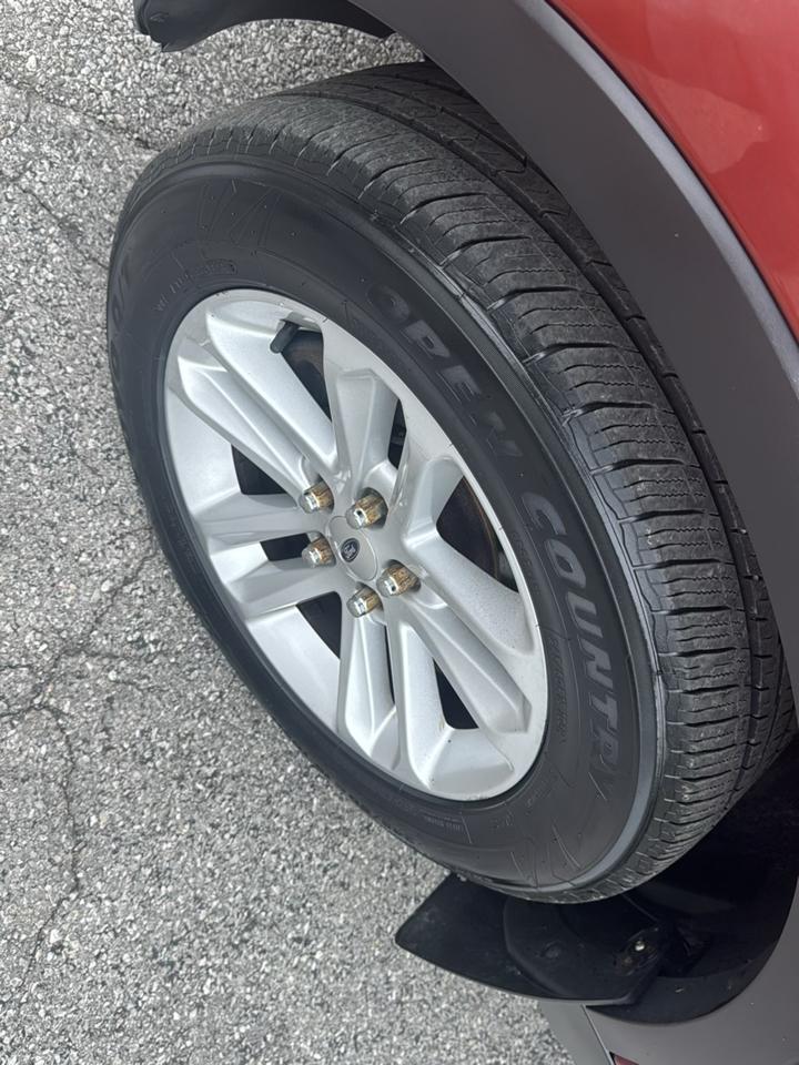 Ford Explorer 4WD 4dr XLT 2014