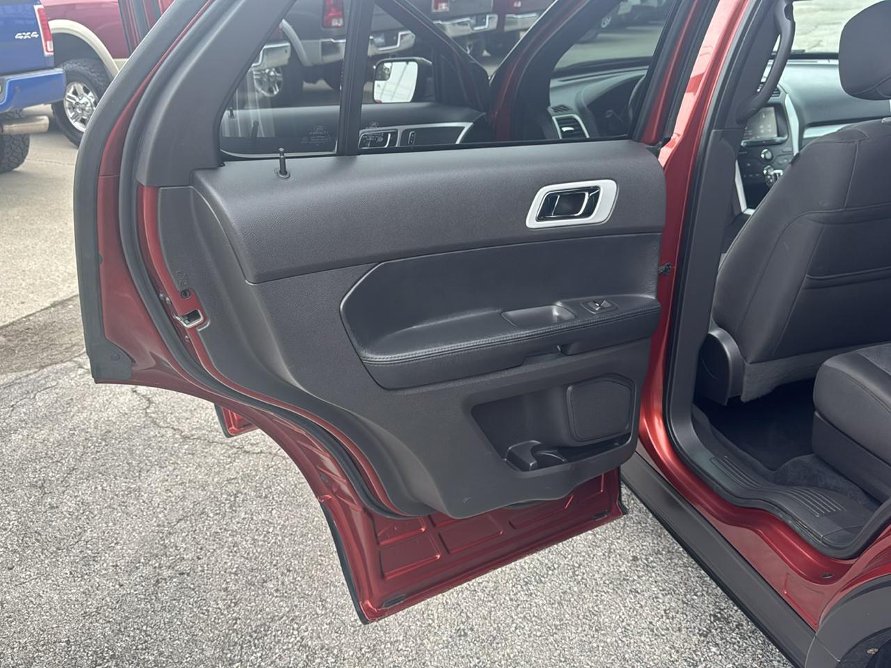 Ford Explorer 4WD 4dr XLT 2014