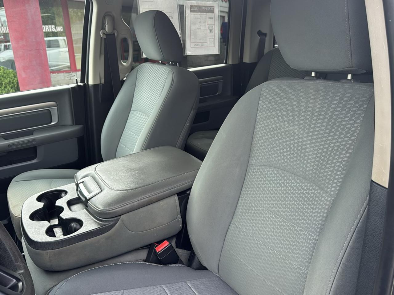 RAM 2500 4WD Crew Cab 169" SLT 2016