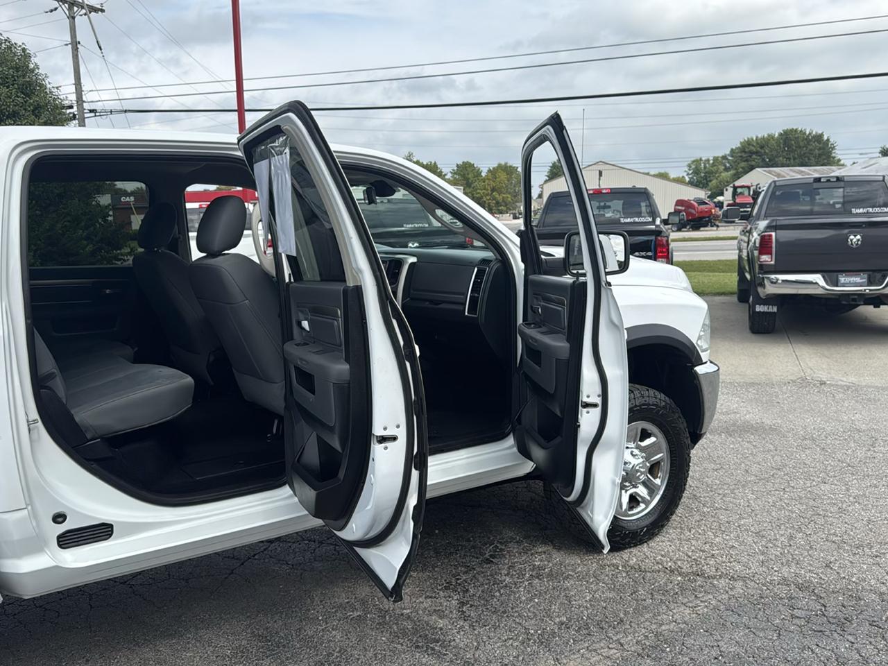 RAM 2500 4WD Crew Cab 169" SLT 2016