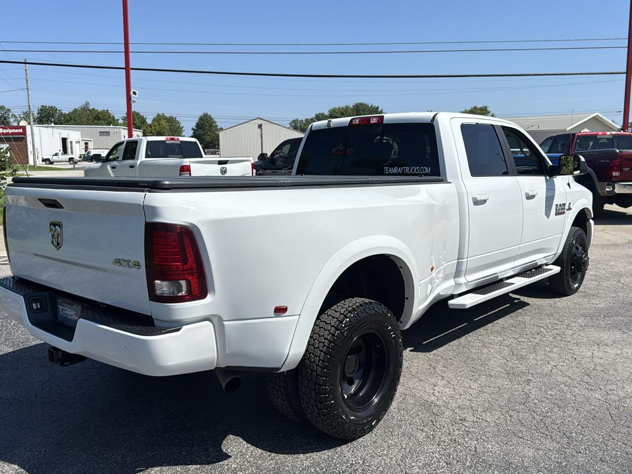 RAM 3500 Laramie 4x4 Crew Cab 8' Box 2018