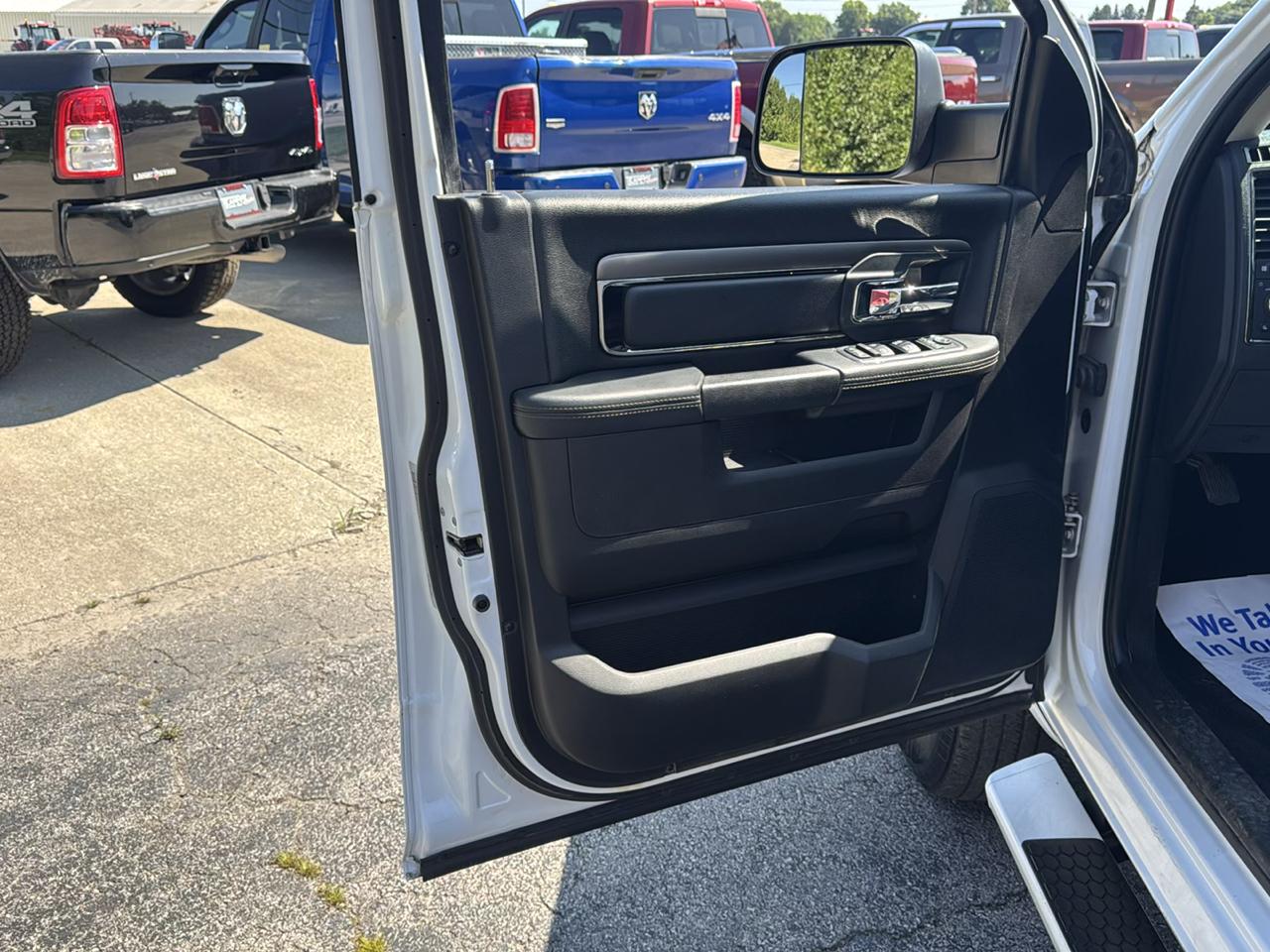 RAM 3500 Laramie 4x4 Crew Cab 8' Box 2018