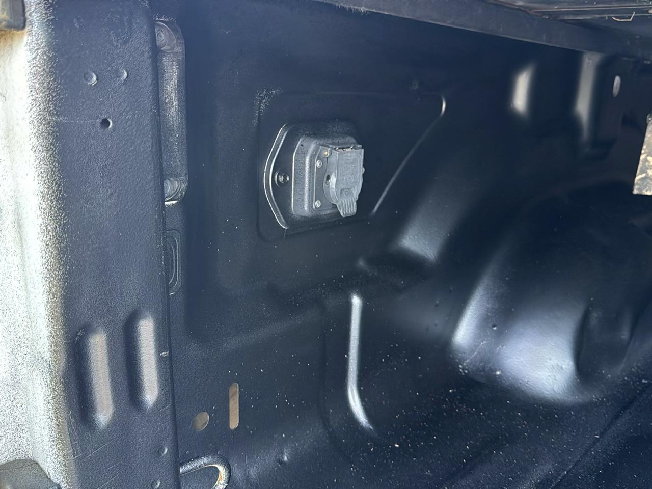 RAM 3500 Laramie 4x4 Crew Cab 8' Box 2018