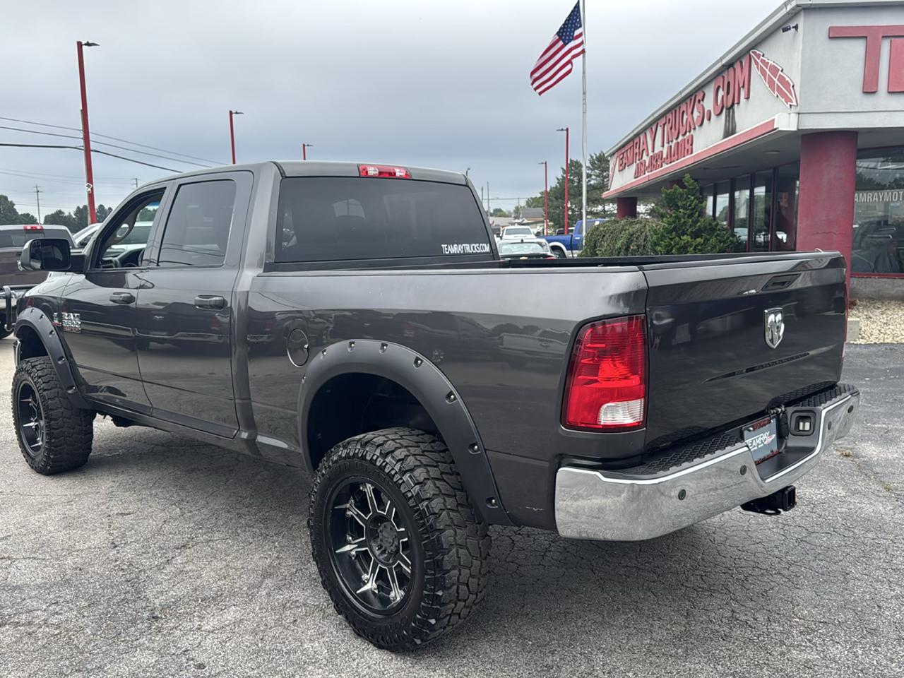 RAM 2500 Tradesman 4x4 Crew Cab 6'4" Box 2018