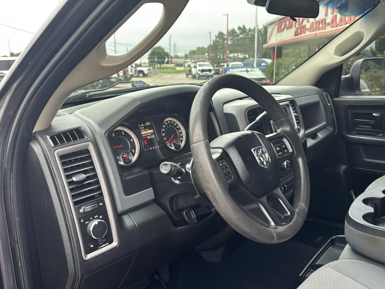 RAM 2500 Tradesman 4x4 Crew Cab 6'4" Box 2018