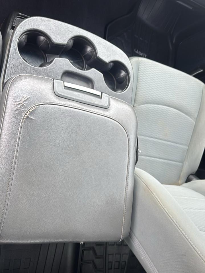 RAM 2500 Tradesman 4x4 Crew Cab 6'4" Box 2018