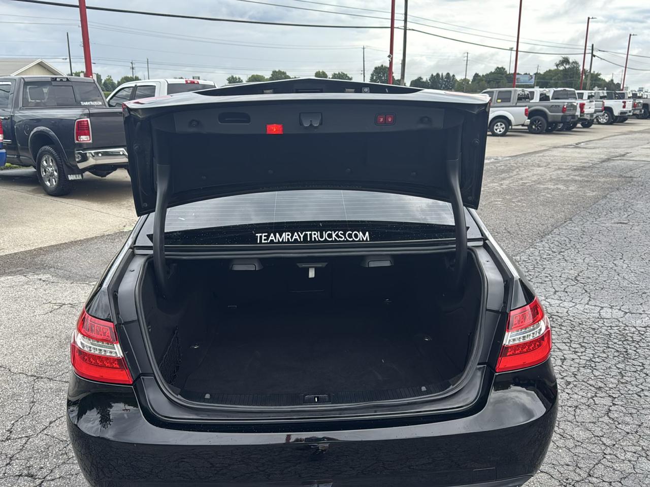 Mercedes-Benz E-Class 4dr Sdn E 350 Sport 4MATIC 2010