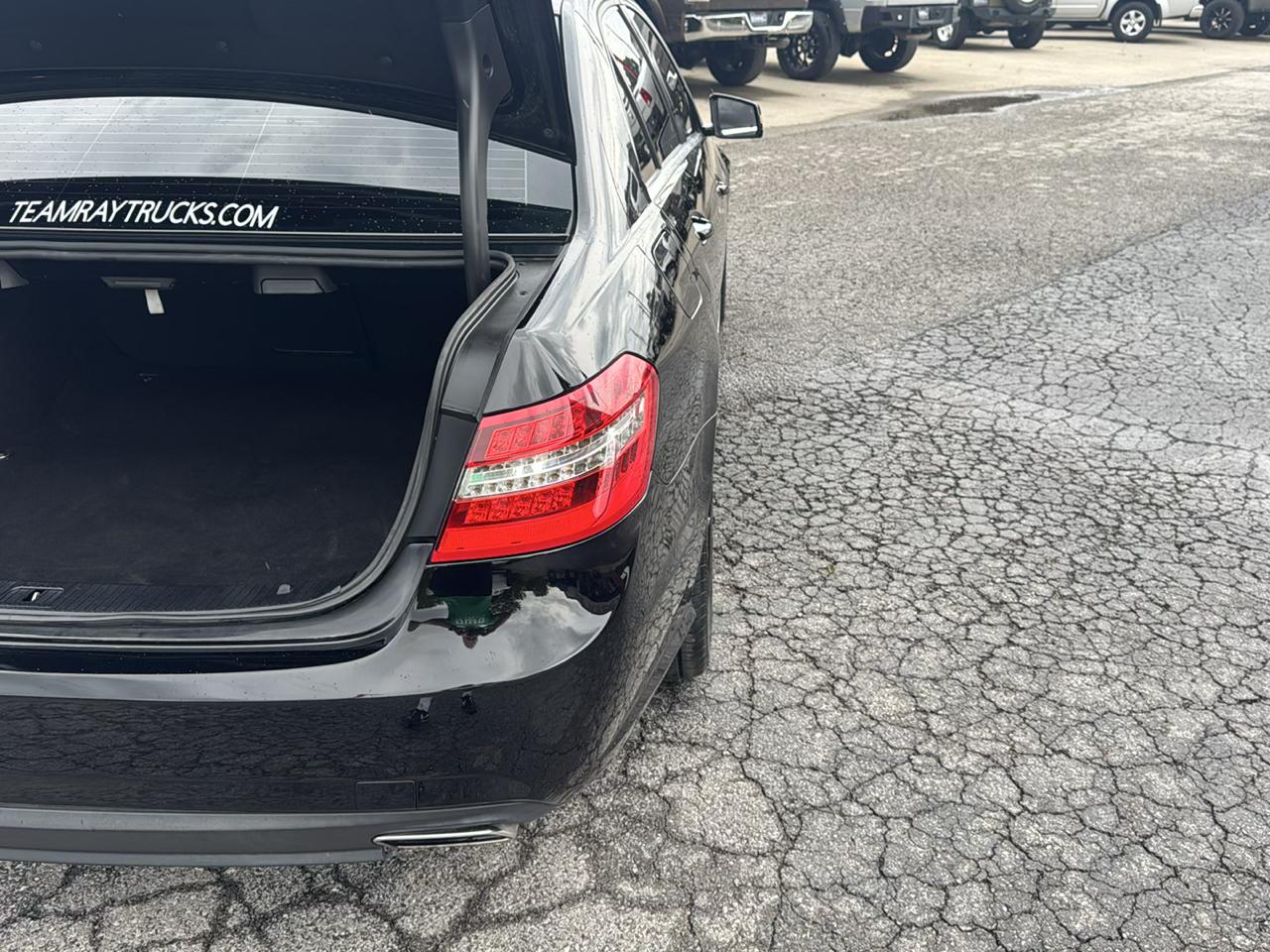 Mercedes-Benz E-Class 4dr Sdn E 350 Sport 4MATIC 2010