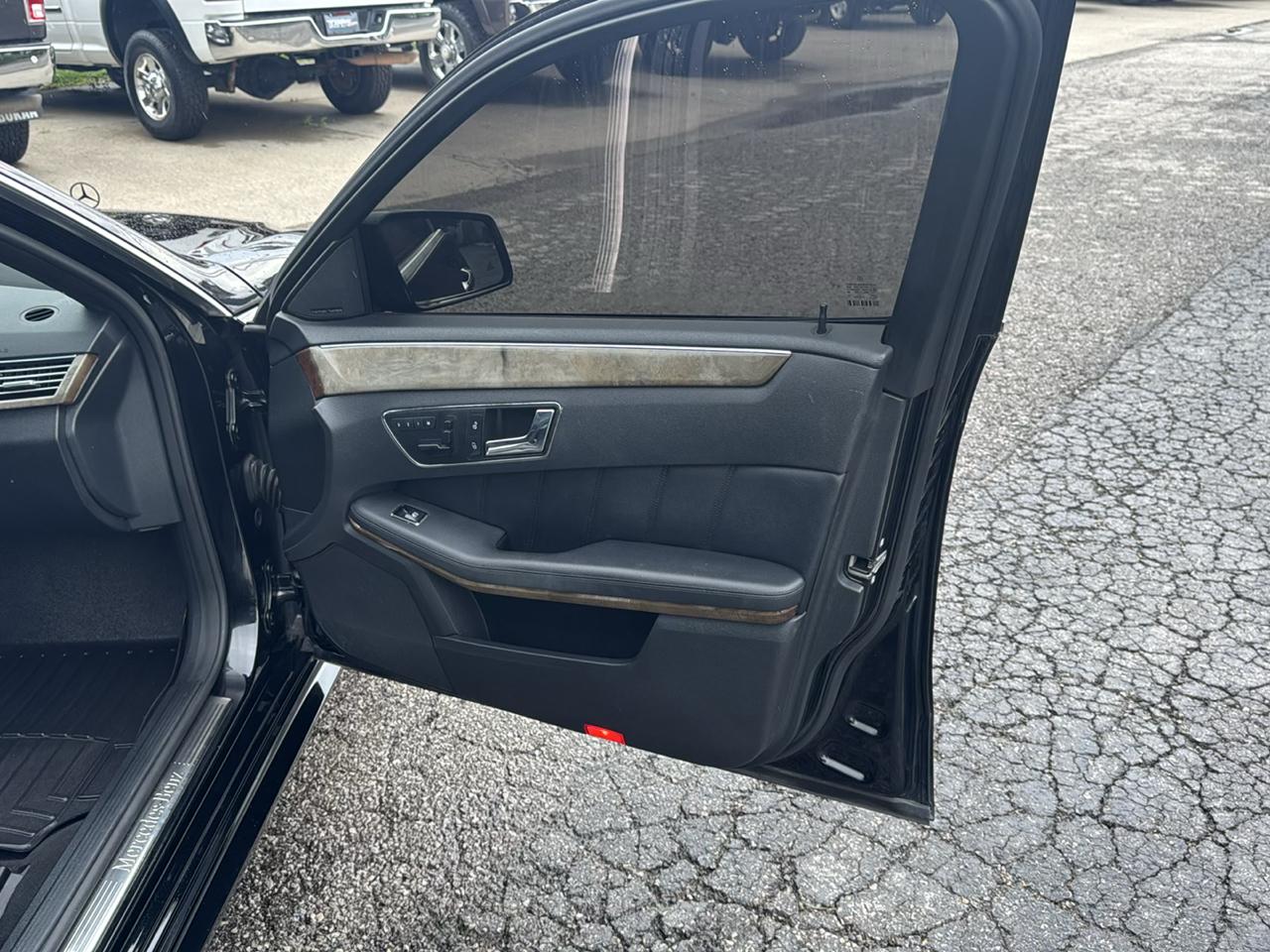 Mercedes-Benz E-Class 4dr Sdn E 350 Sport 4MATIC 2010