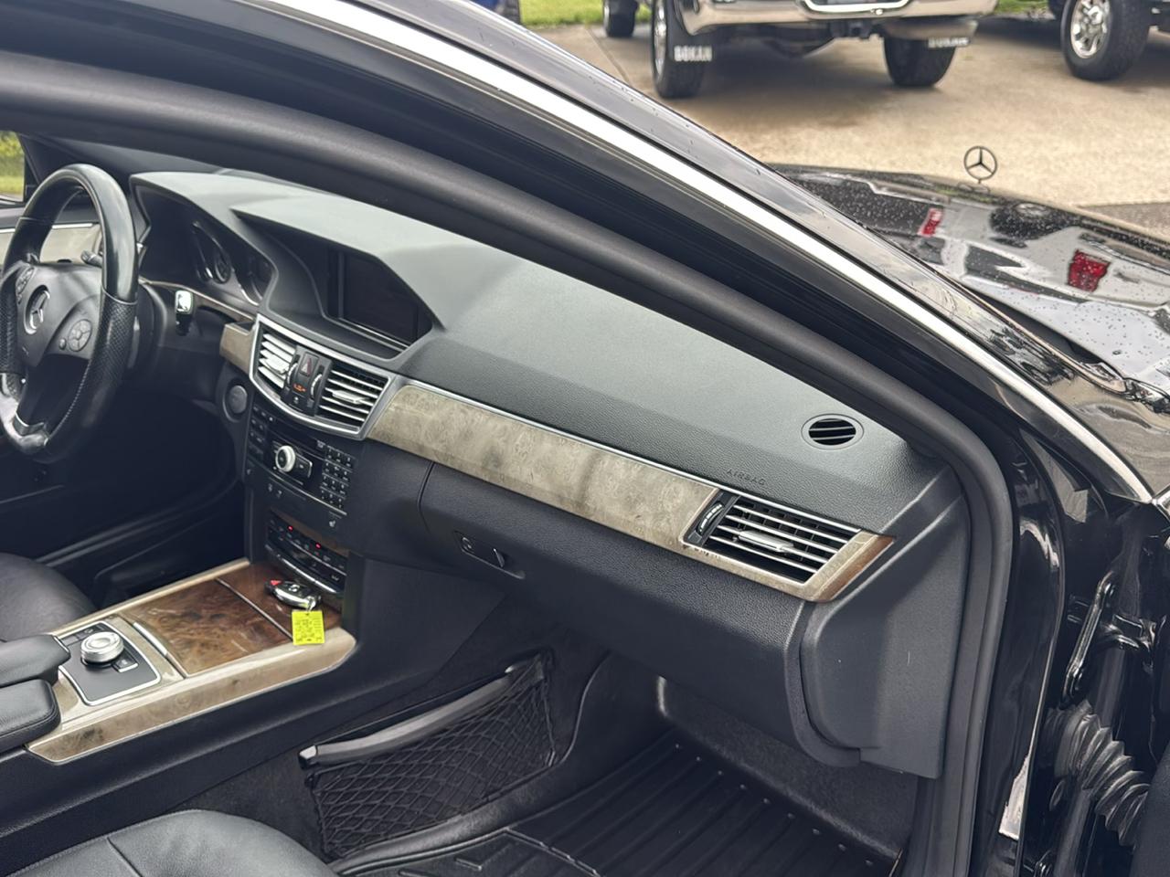 Mercedes-Benz E-Class 4dr Sdn E 350 Sport 4MATIC 2010