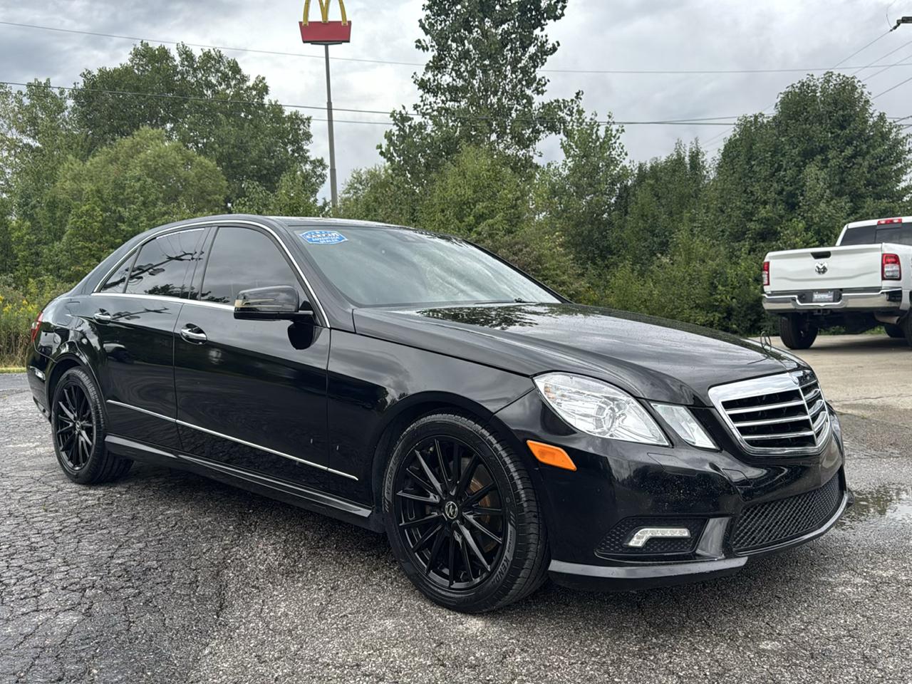 Mercedes-Benz E-Class 4dr Sdn E 350 Sport 4MATIC 2010