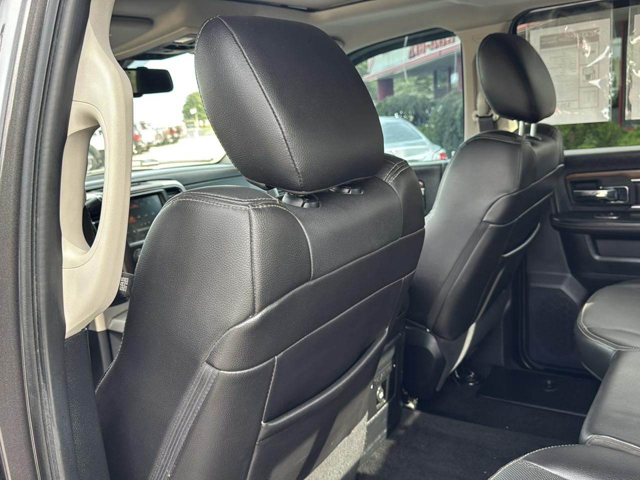 RAM 2500 4WD Crew Cab 149" Laramie 2016