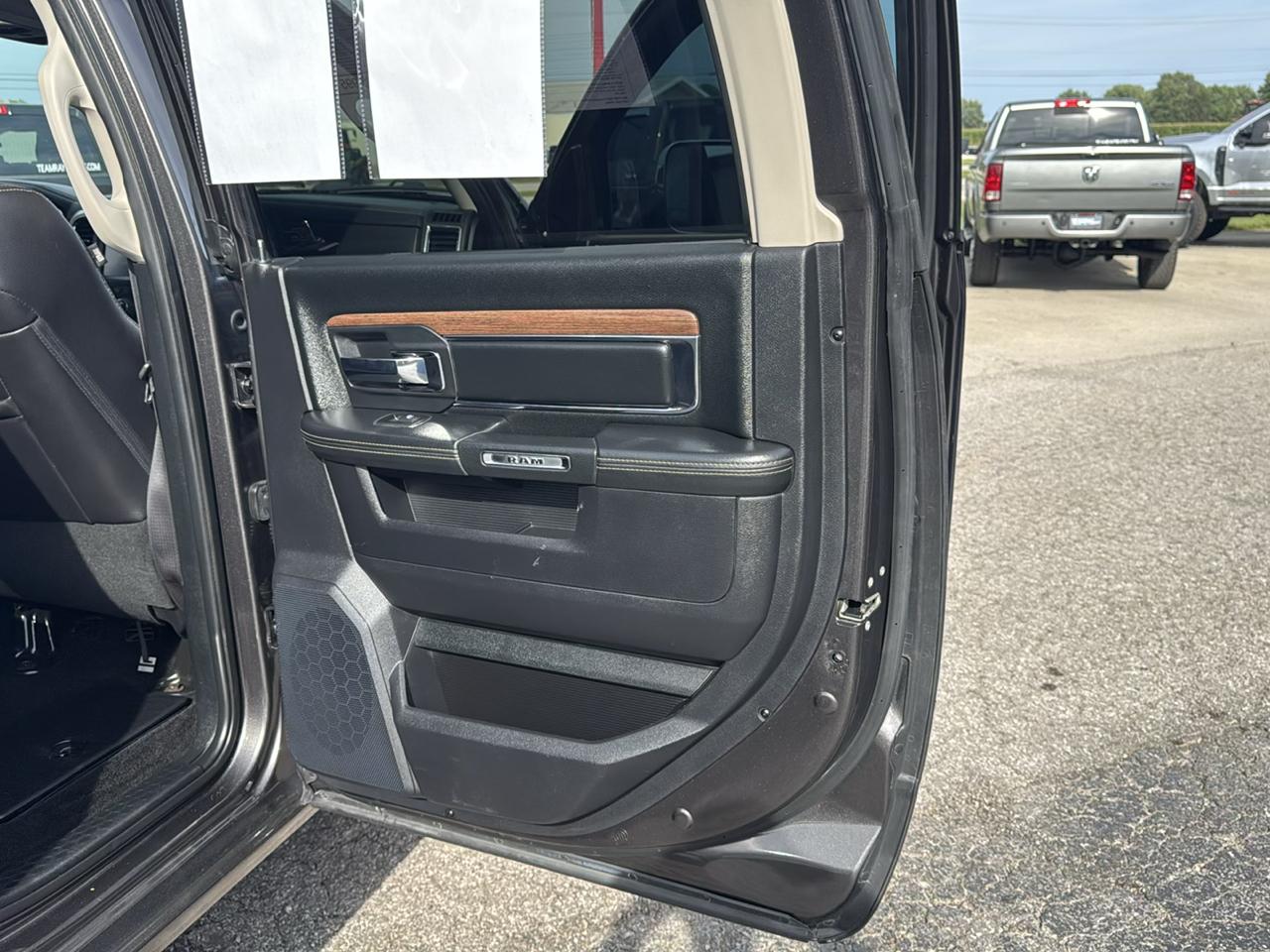 RAM 2500 4WD Crew Cab 149" Laramie 2016