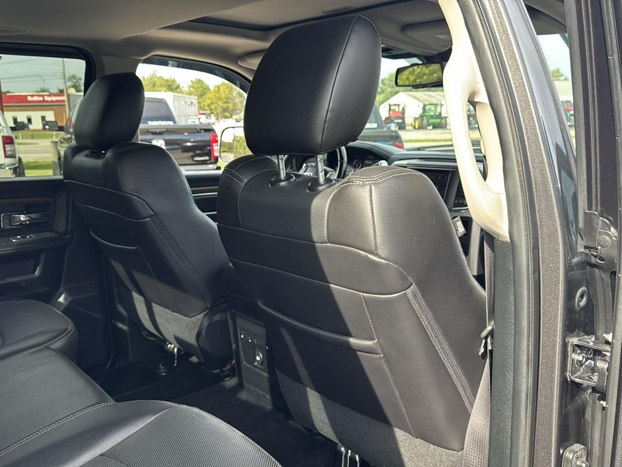 RAM 2500 4WD Crew Cab 149" Laramie 2016