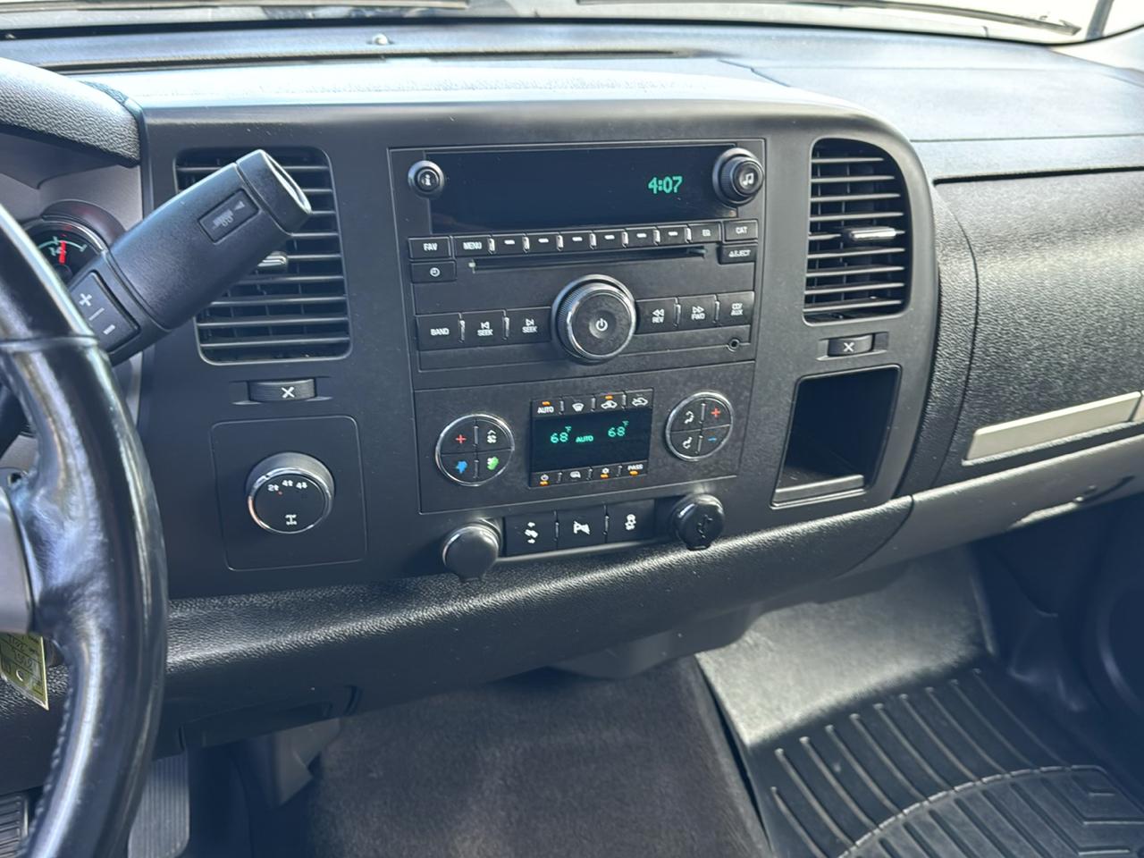 GMC Sierra 2500HD 4WD Crew Cab 153.7" SLE 2012