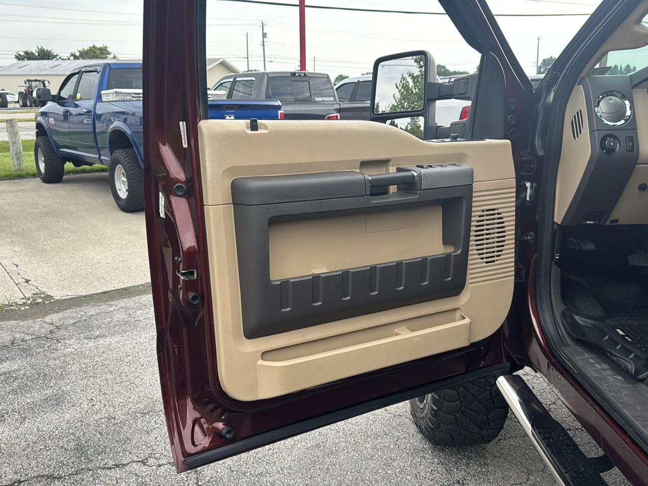 Ford Super Duty F-250 SRW 4WD Crew Cab 156" XLT 2016