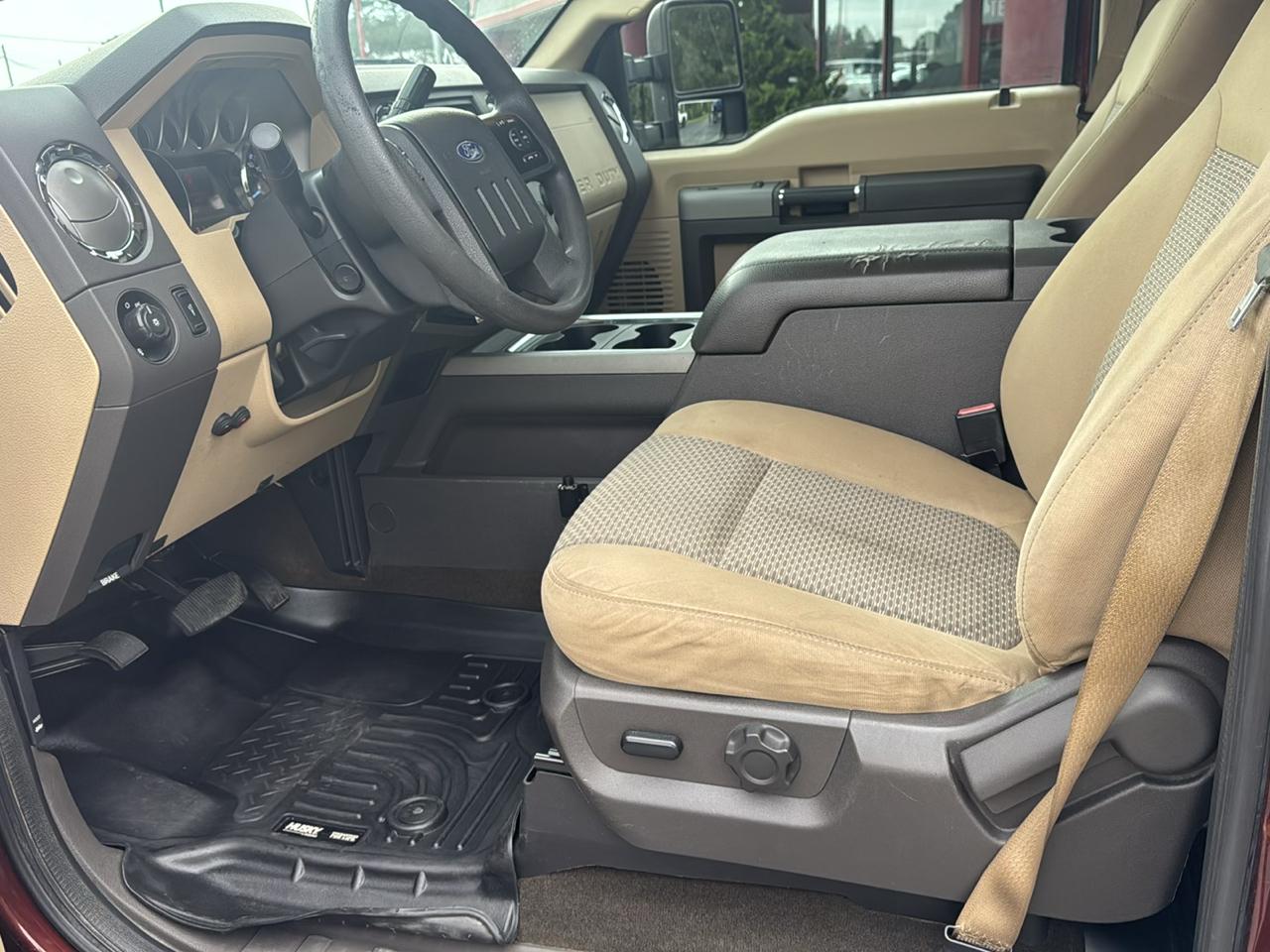 Ford Super Duty F-250 SRW 4WD Crew Cab 156" XLT 2016