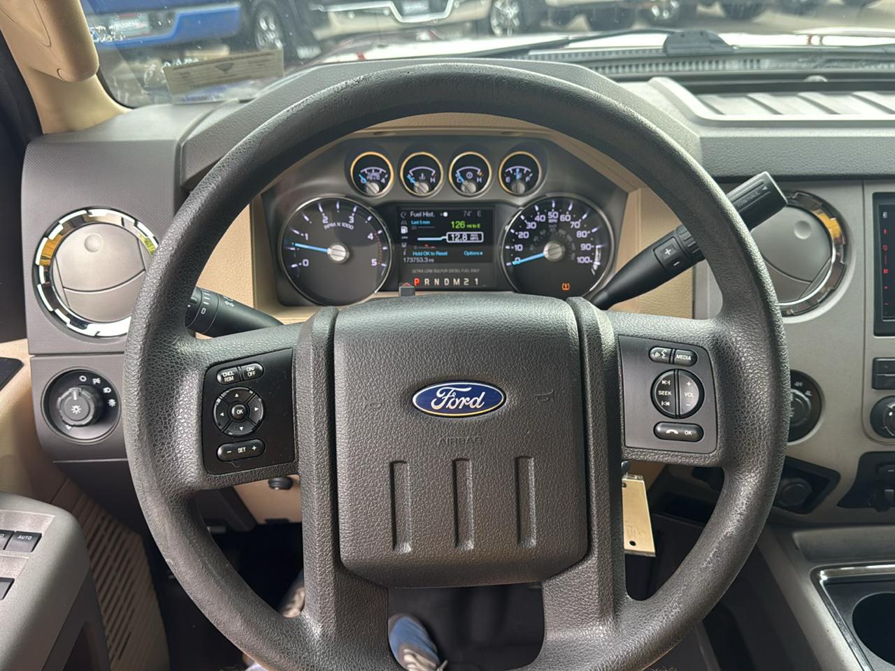 Ford Super Duty F-250 SRW 4WD Crew Cab 156" XLT 2016