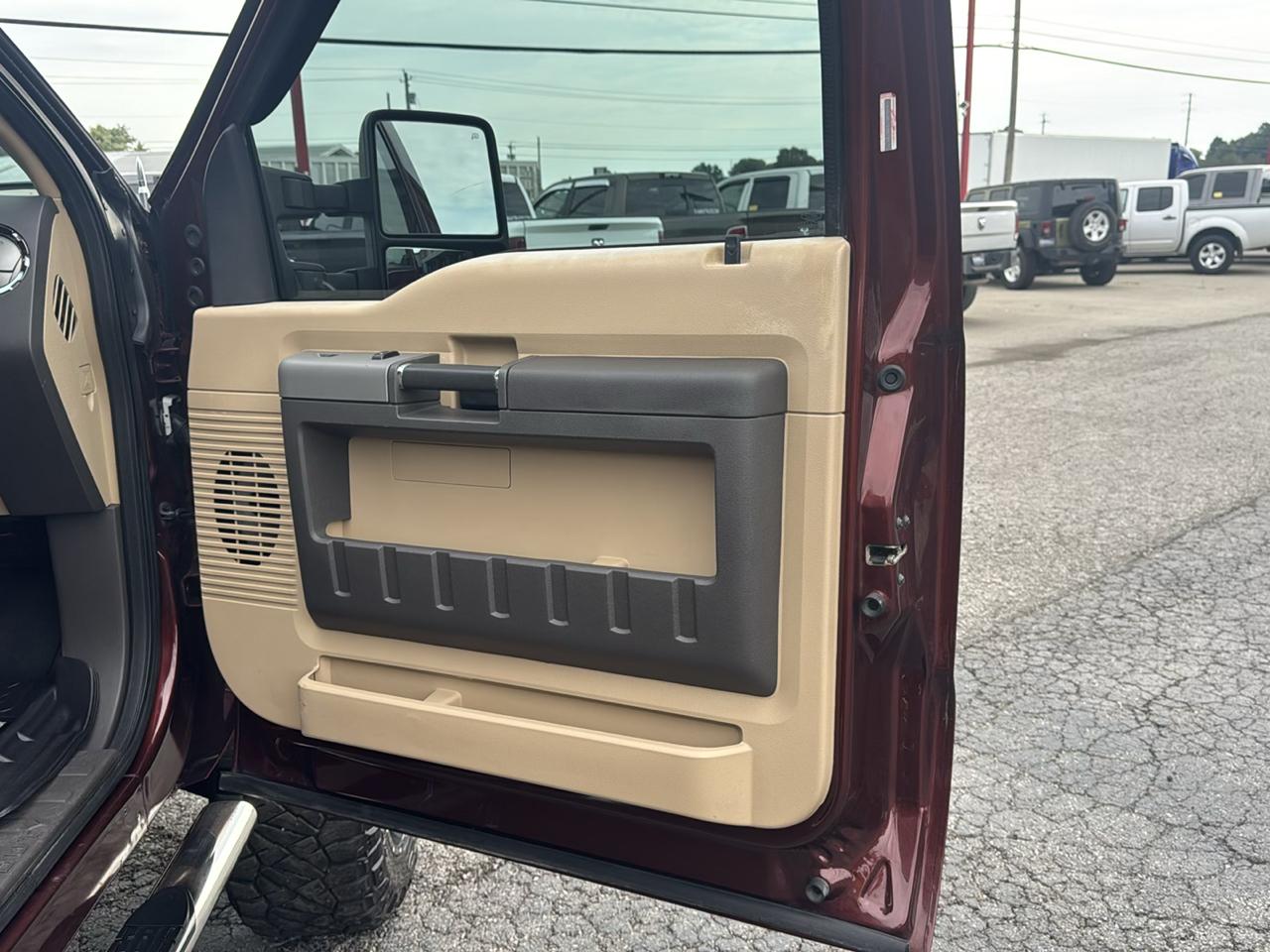 Ford Super Duty F-250 SRW 4WD Crew Cab 156" XLT 2016