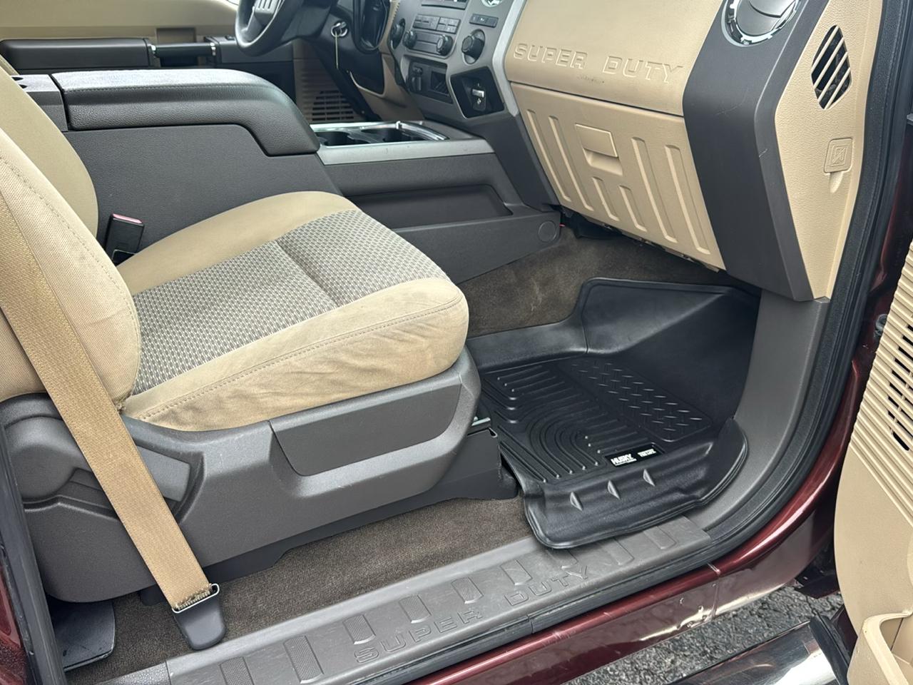 Ford Super Duty F-250 SRW 4WD Crew Cab 156" XLT 2016