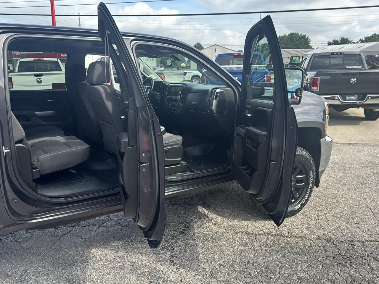 Chevrolet Silverado 2500HD 4WD Crew Cab 153.7" LT 2016
