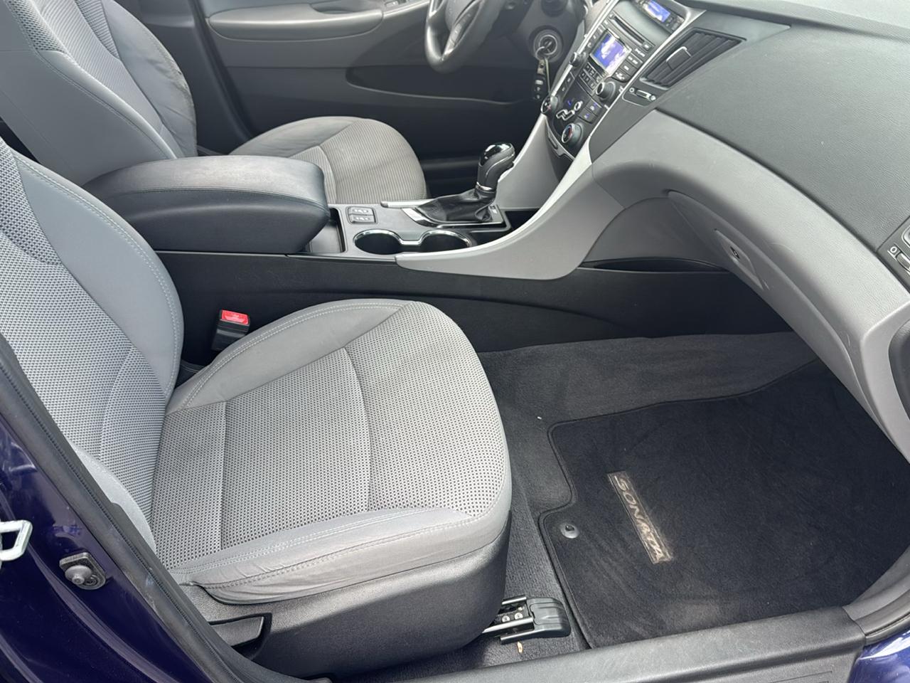 Hyundai Sonata 4dr Sdn 2.4L Auto GLS PZEV 2013