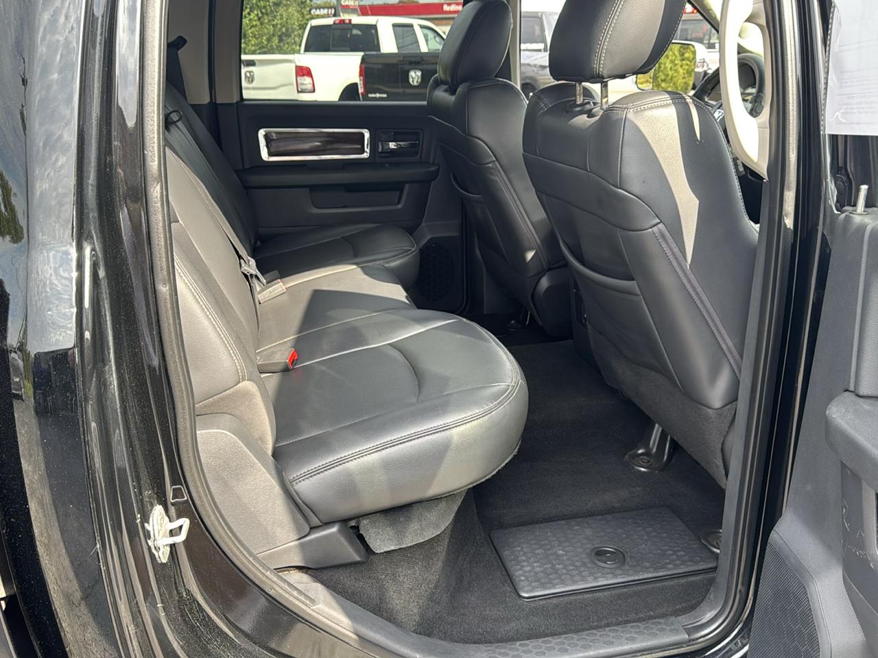 RAM 2500 4WD Crew Cab 149" Laramie 2012