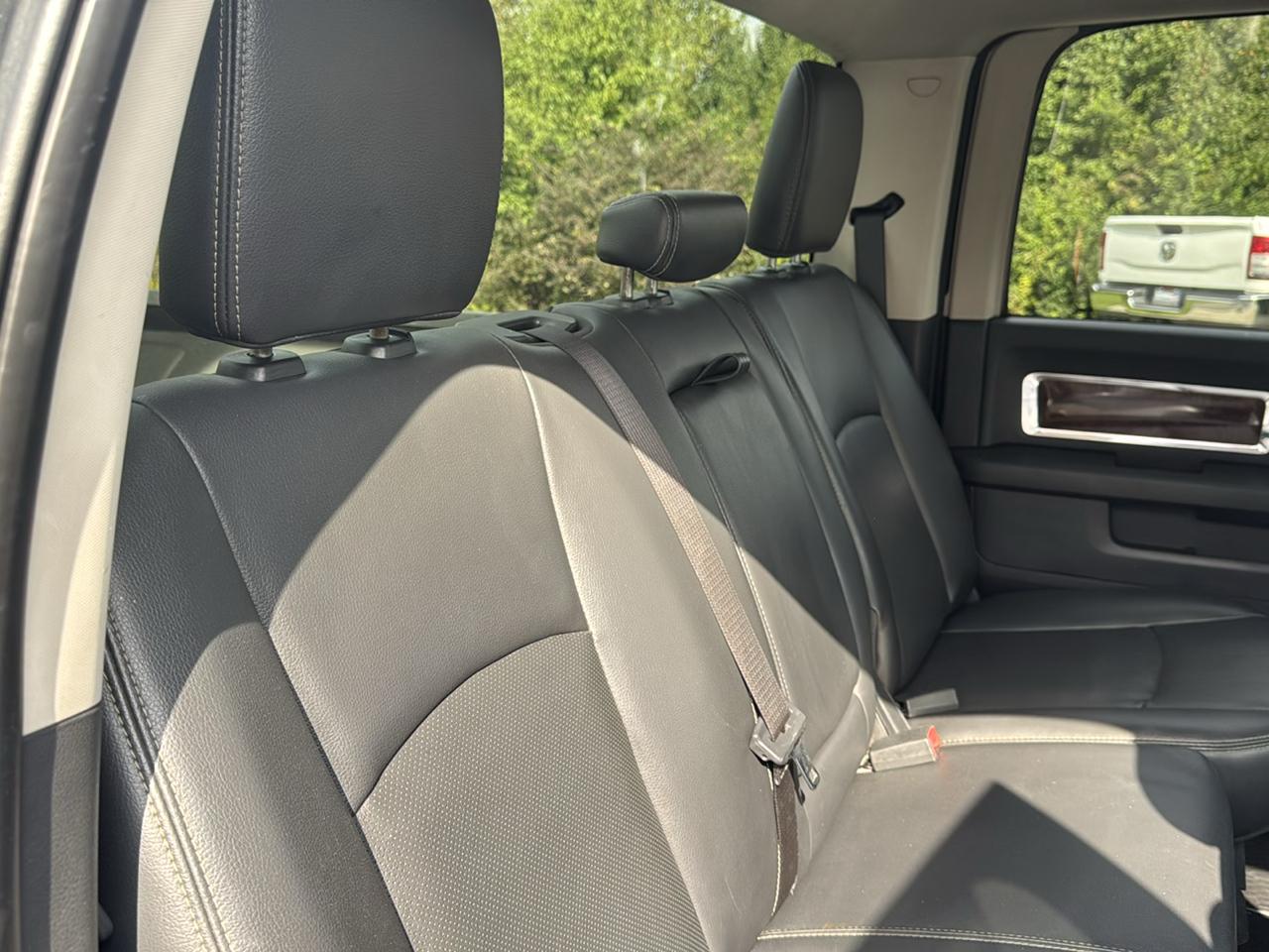 RAM 2500 4WD Crew Cab 149" Laramie 2012