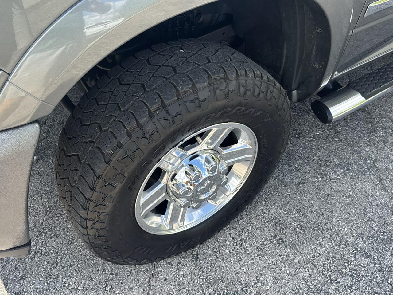RAM 2500 4WD Mega Cab 160.5" Laramie Limited 2012