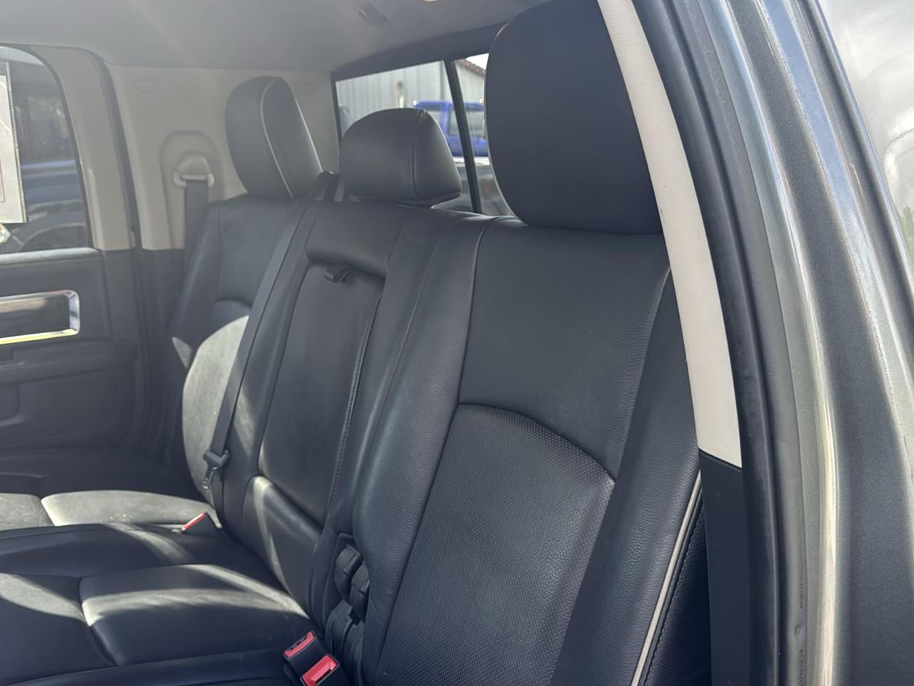 RAM 2500 4WD Mega Cab 160.5" Laramie Limited 2012