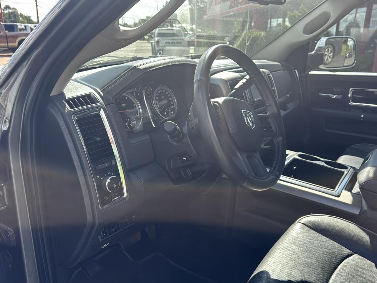 RAM 2500 4WD Mega Cab 160.5" Laramie Limited 2012