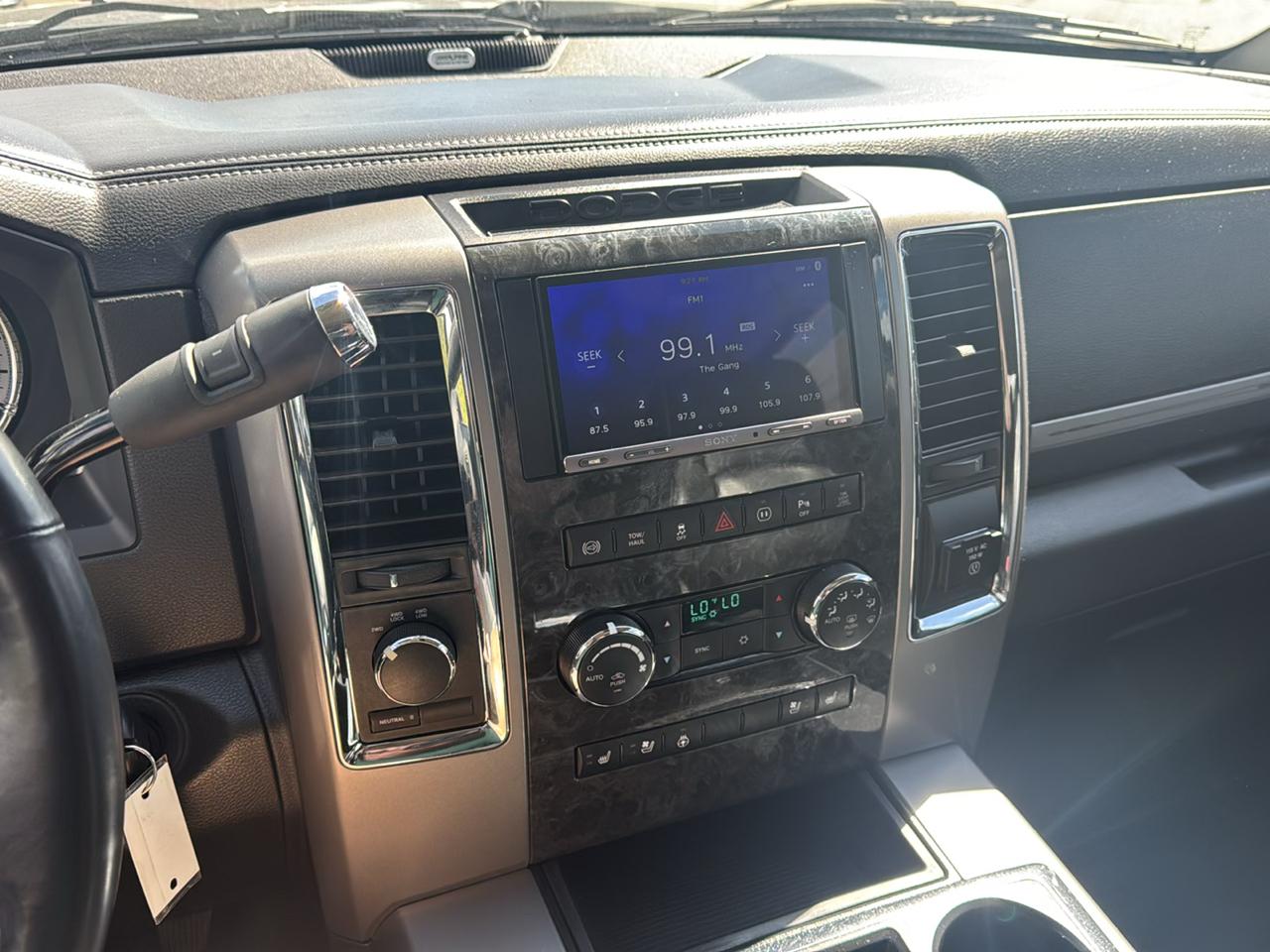 RAM 2500 4WD Mega Cab 160.5" Laramie Limited 2012
