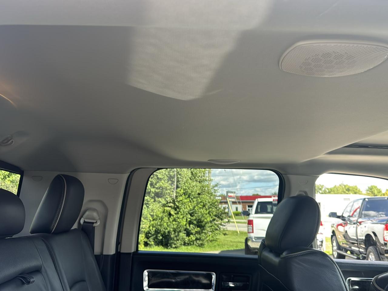 RAM 2500 4WD Mega Cab 160.5" Laramie Limited 2012