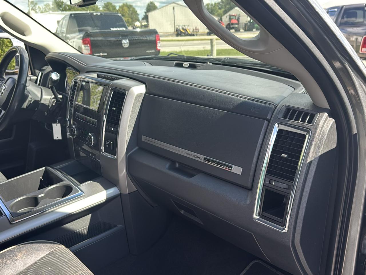 RAM 2500 4WD Mega Cab 160.5" Laramie Limited 2012