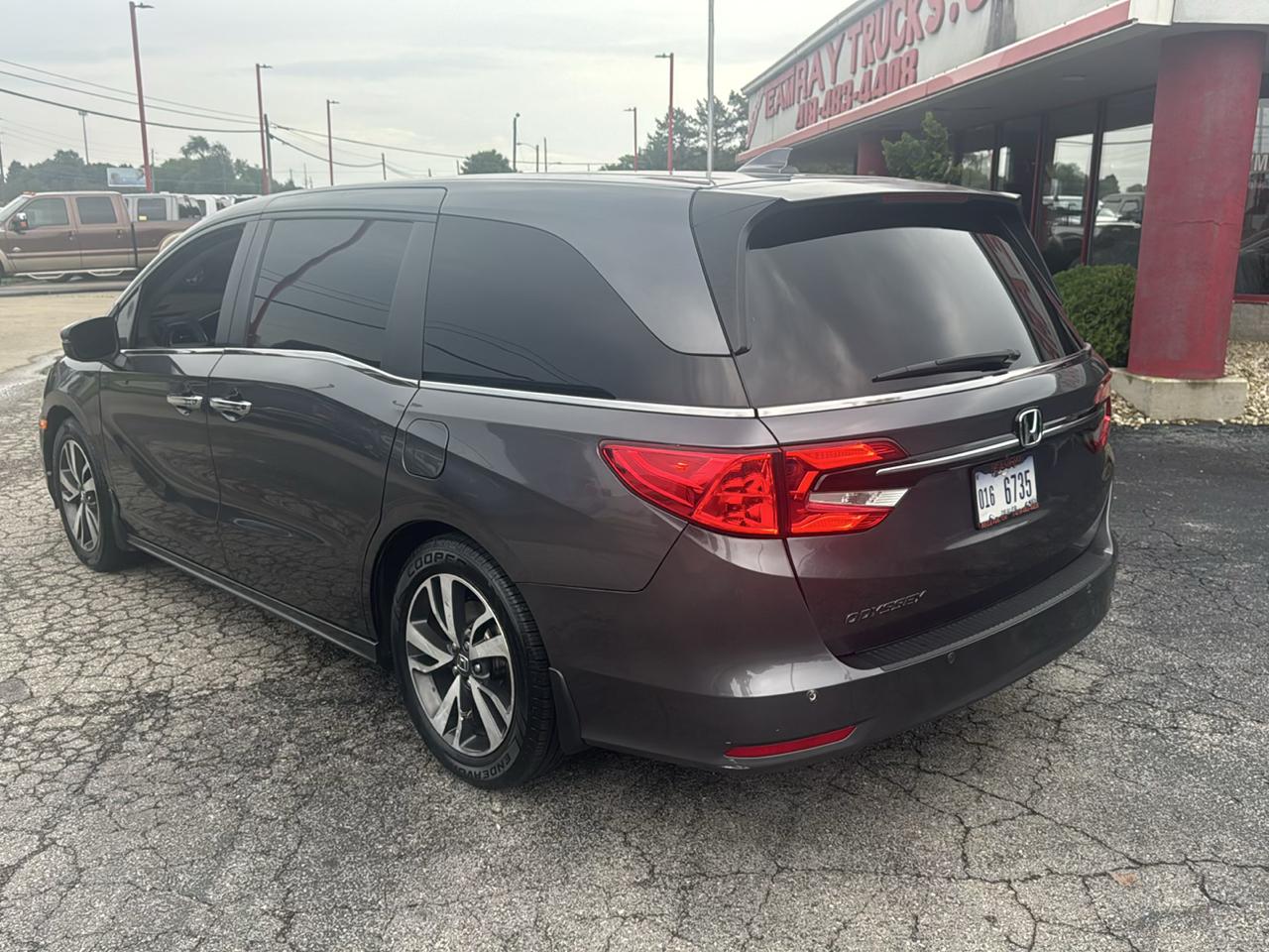 Honda Odyssey Touring Auto 2023