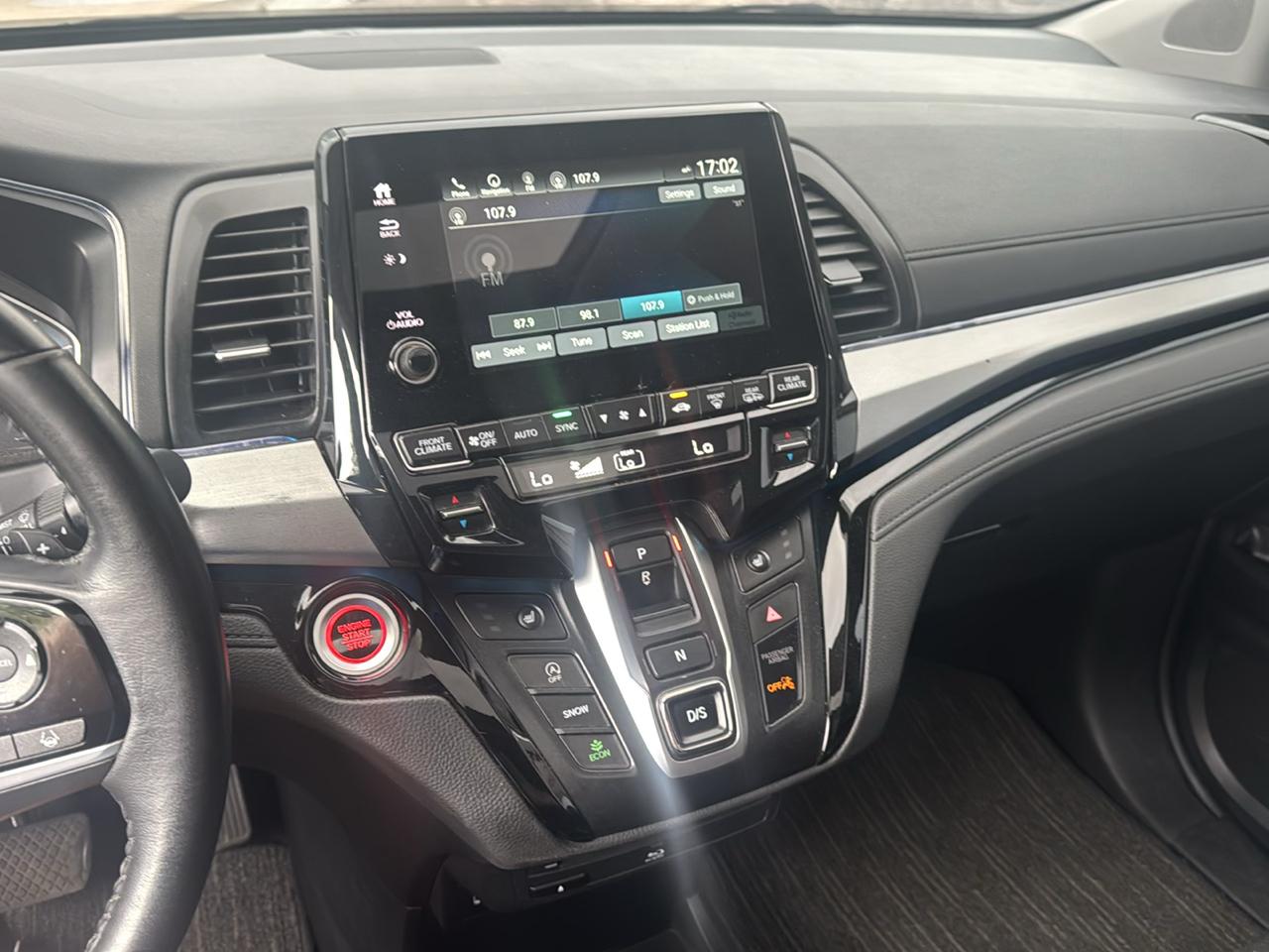 Honda Odyssey Touring Auto 2023