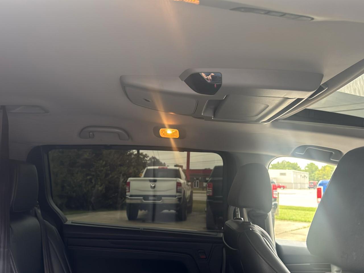 Honda Odyssey Touring Auto 2023