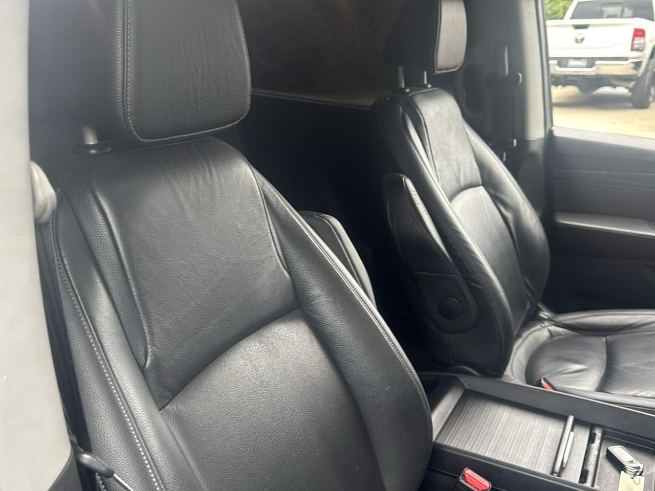 Honda Odyssey Touring Auto 2023
