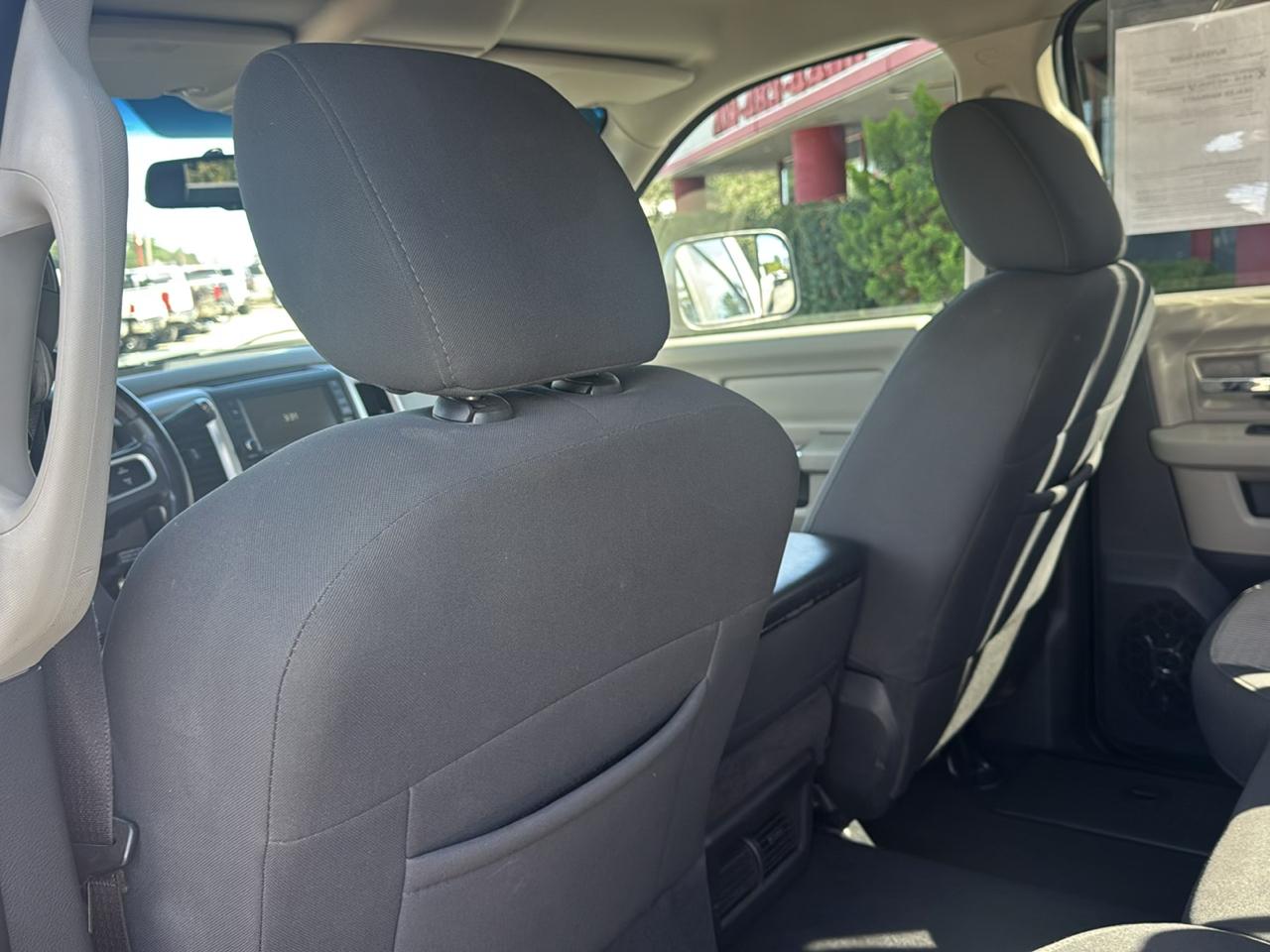 RAM 2500 4WD Crew Cab 149" SLT 2011